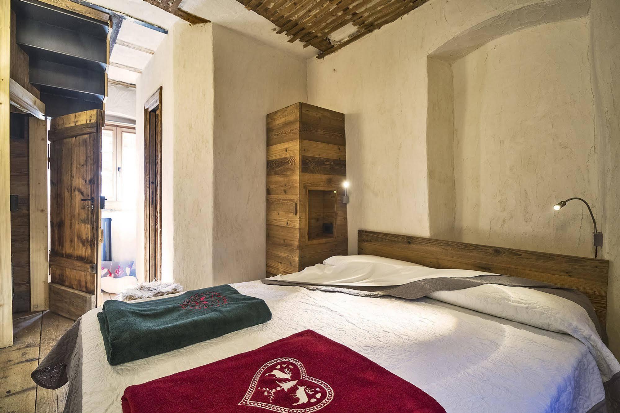 Maison La Saxe Courmayeur Bagian luar foto