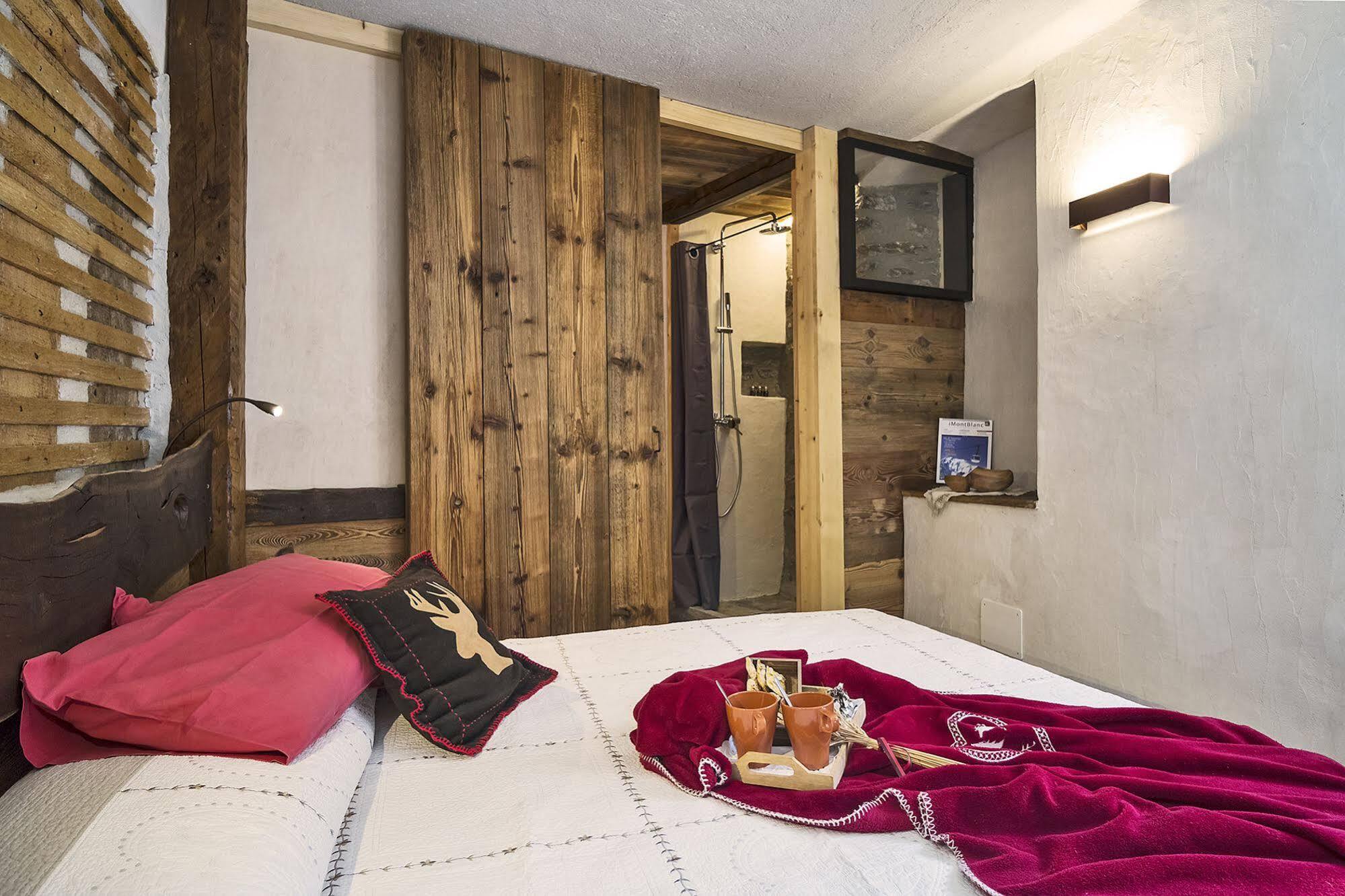 Maison La Saxe Courmayeur Bagian luar foto