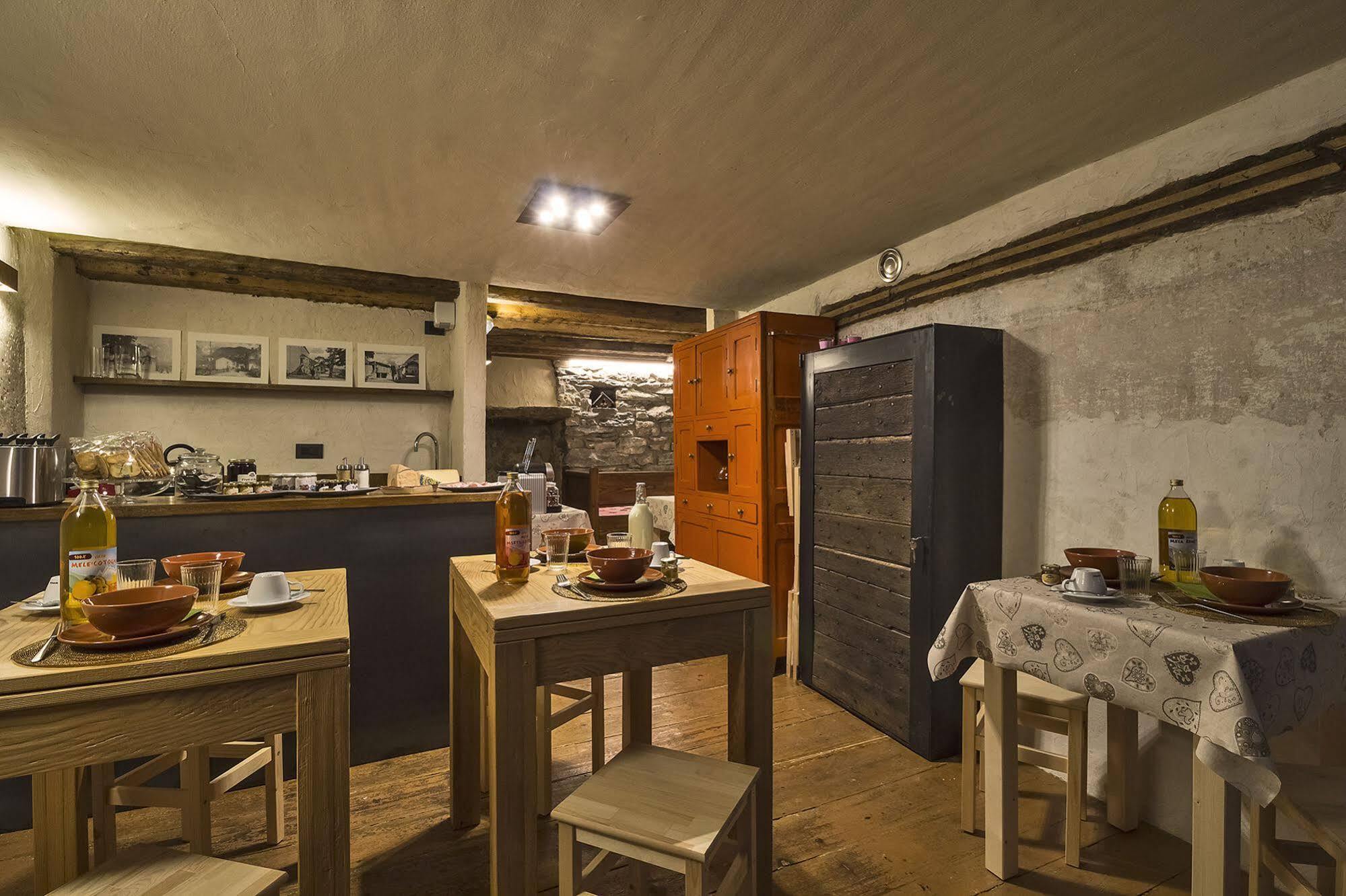 Maison La Saxe Courmayeur Bagian luar foto